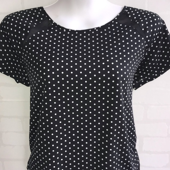 📁American Eagle Short Sleeve Blouse📁 - Picture 3 of 6